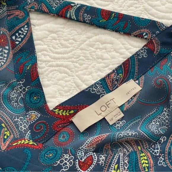 LOFT Top Ruffle Cap Sleeve Floral Paisley Size Petite Medium - Picture 12 of 15